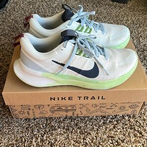 Nike Juniper Trail 2
